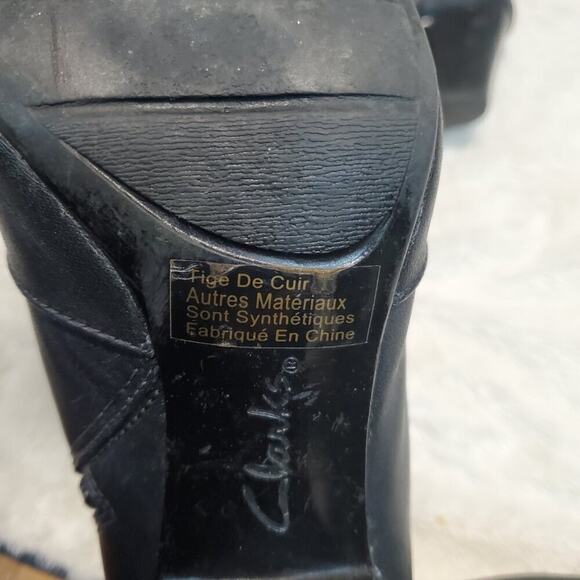 Clarks Black Leather Tige De Cuir Side Zipper Buckle Heeled Ankle Boots Shoe 8 M - Picture 12 of 12